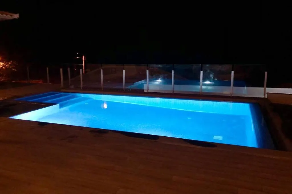 Villa Pinheira IV -Heated Swimming Pool And Jacuzzi Calheta  0*, Calheta (Madeira) Portugal