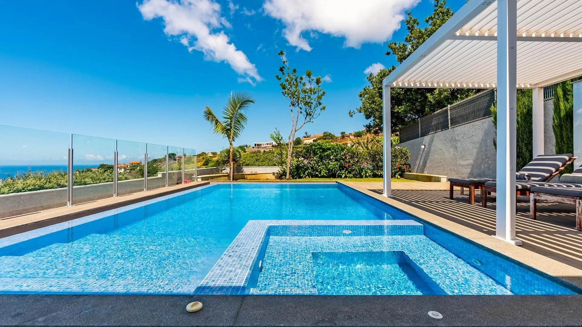 Villa Pinheira IV -Heated Swimming Pool And Jacuzzi 칼례타 0*,